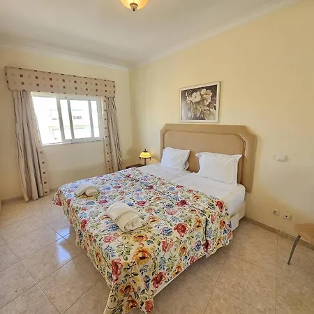 דירה Falesia Marina T3 *