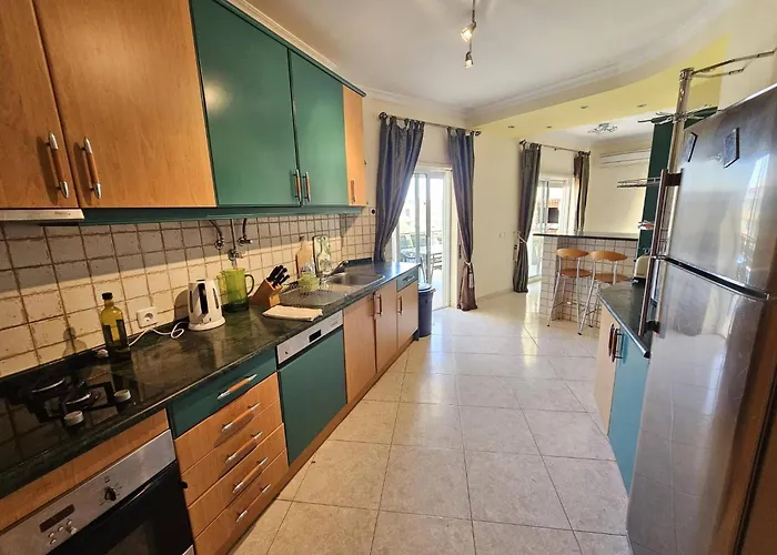 Falesia Marina T3 Апартаменты *